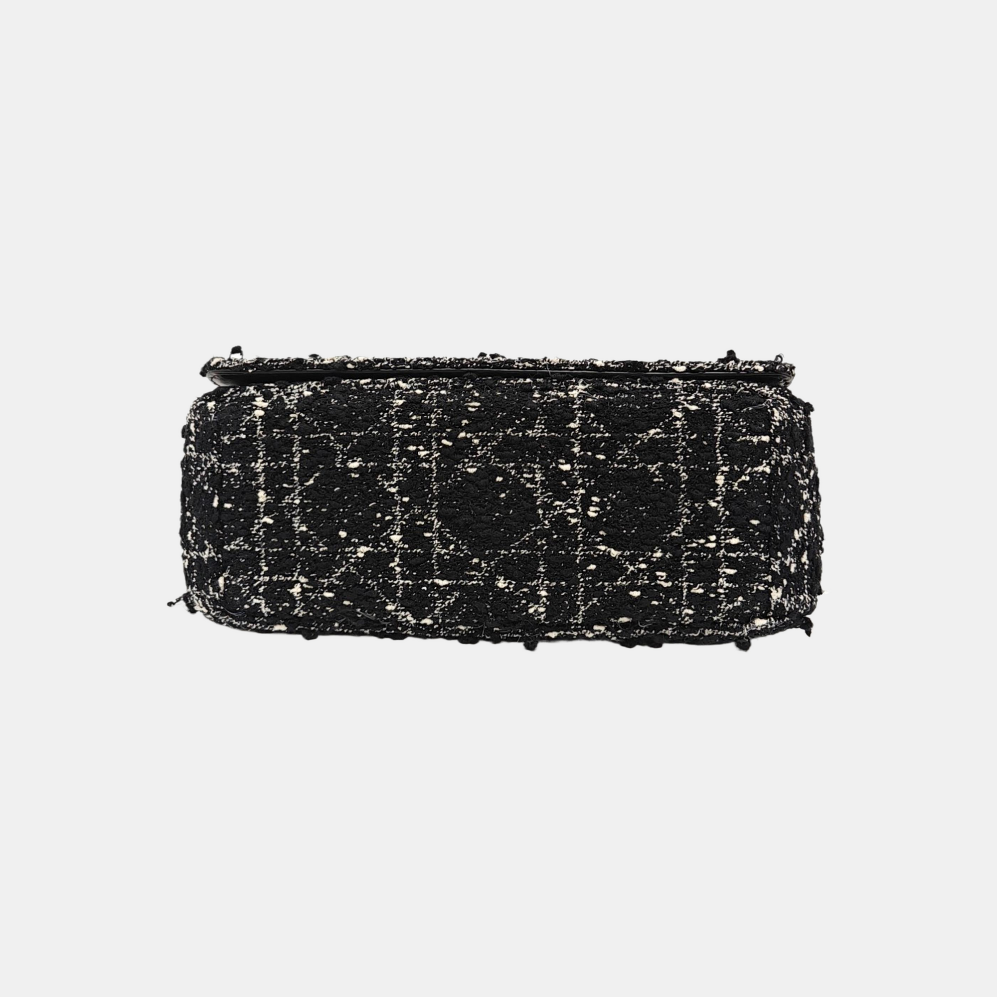 Dior Caro Medium Cannage Wool Black