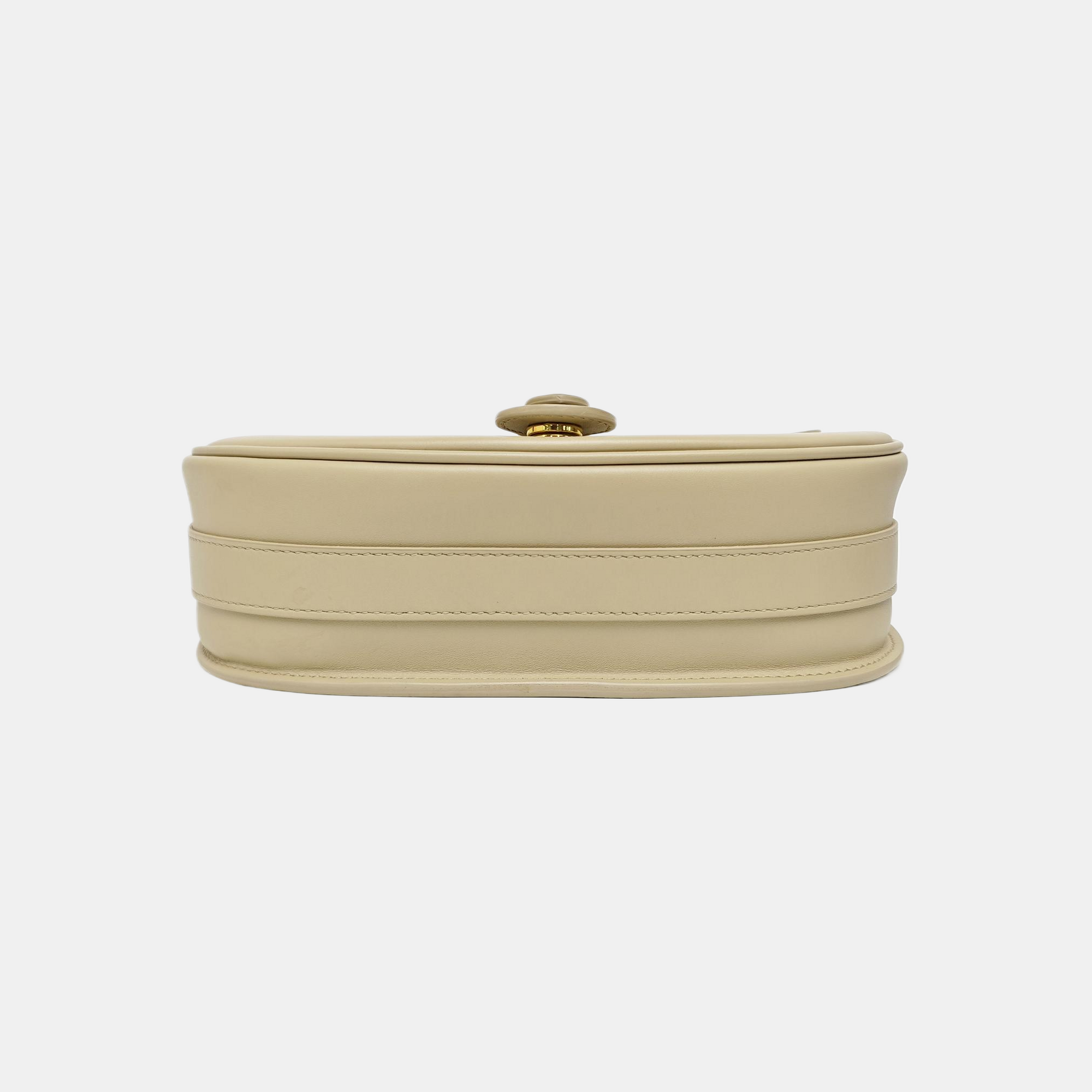 Bobby Medium Calfskin Beige