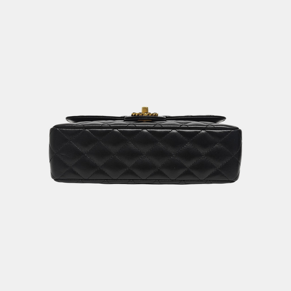 CLASSIC FLAP Small Quilted Lambskin Black