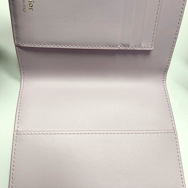 Salon  Médaillon Calfskin Pink Passport Holder