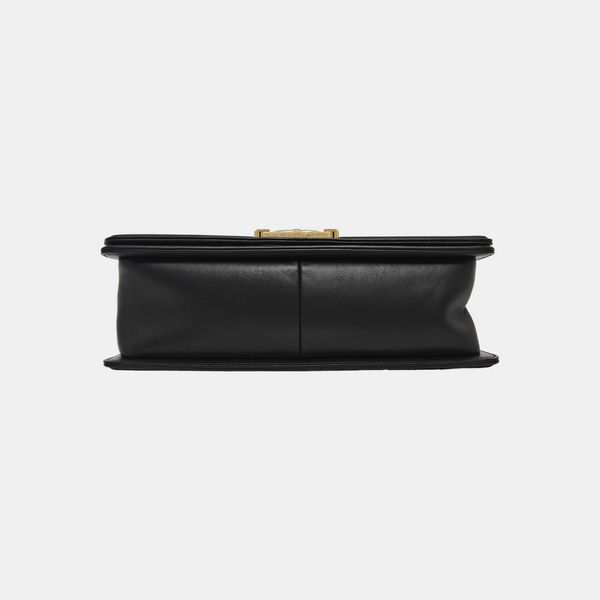 BOY CHANEL Medium Quilted Calfskin Black