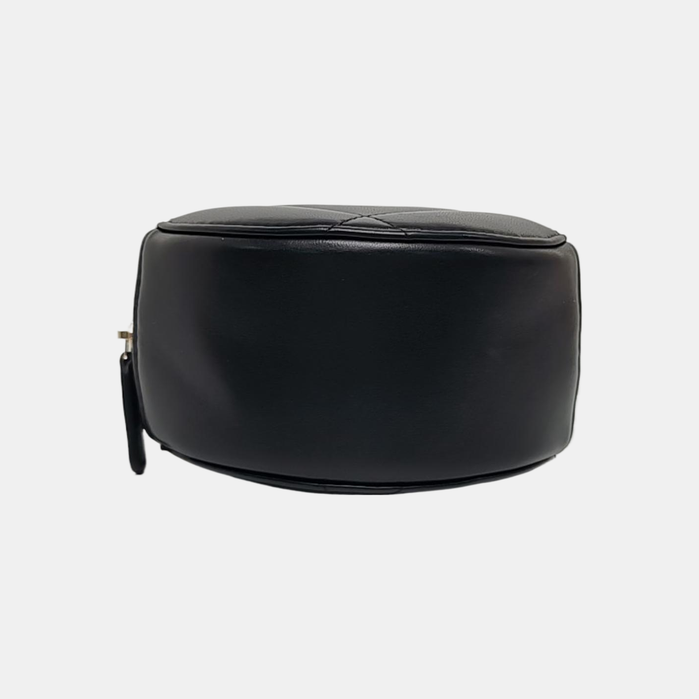 Authenticated pre-owned  CHANEL 19 Quilted Lambskin Black - Shoulder Bag at Looply