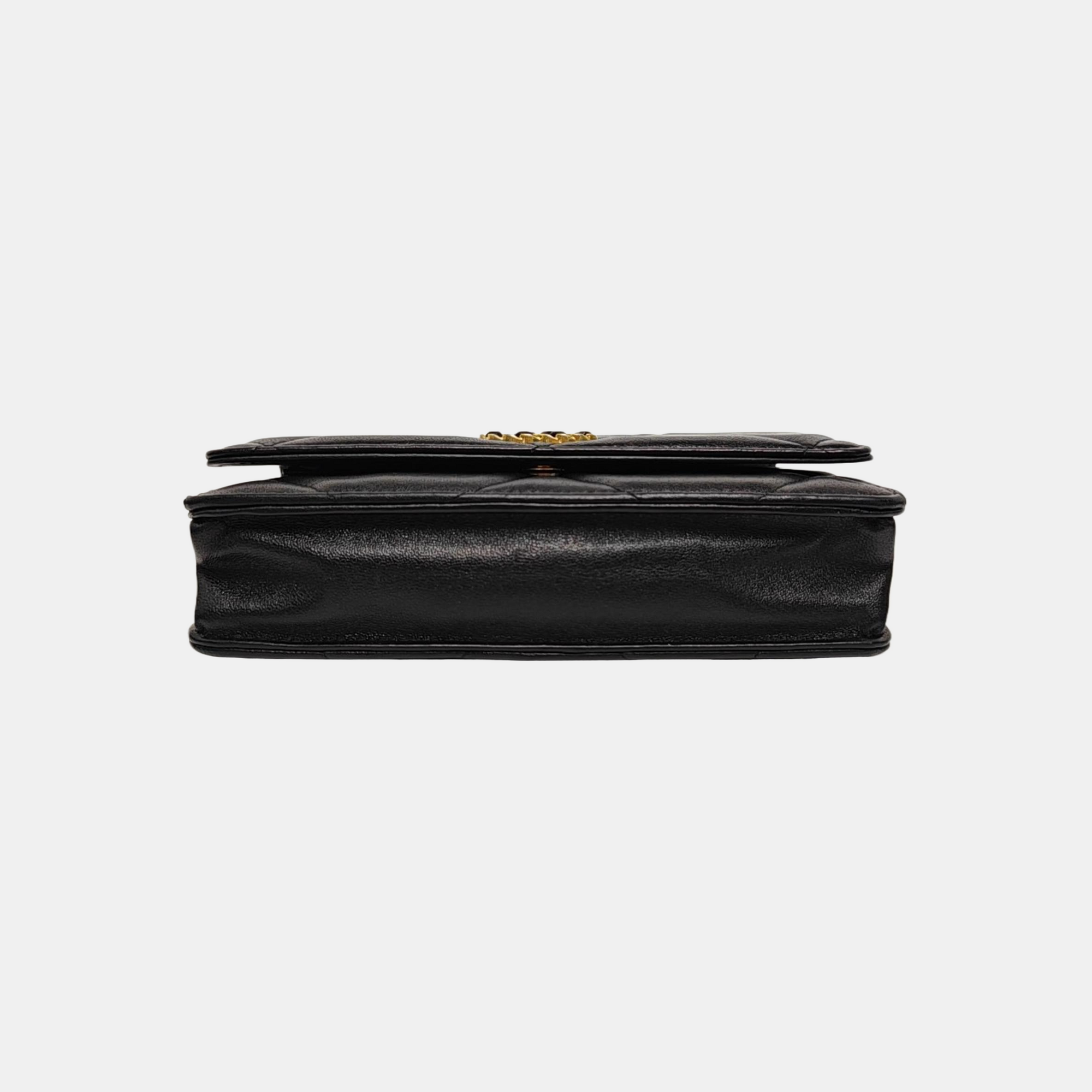 CHANEL 19 WOC Quilted Lambskin Black