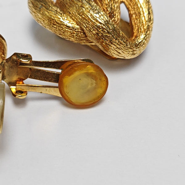 Twist Round Metal Gold Clip On Earrings