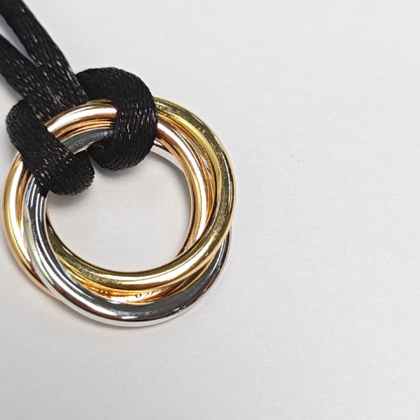 TRINITY Fabric Black Necklace