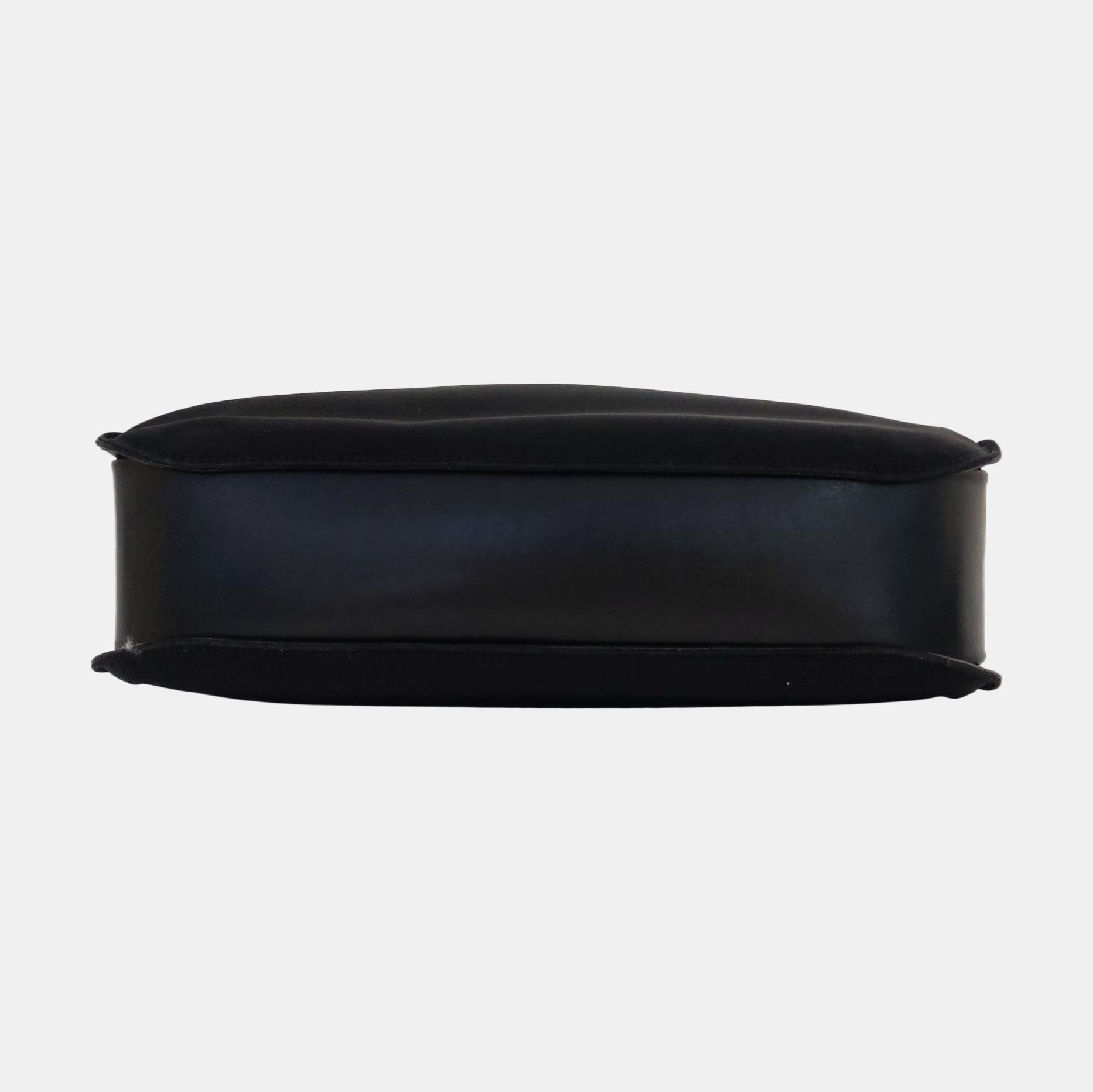 Canvas Black