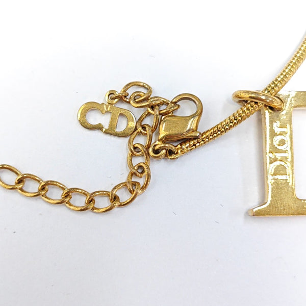 Collar CD Swing Metal Dorado