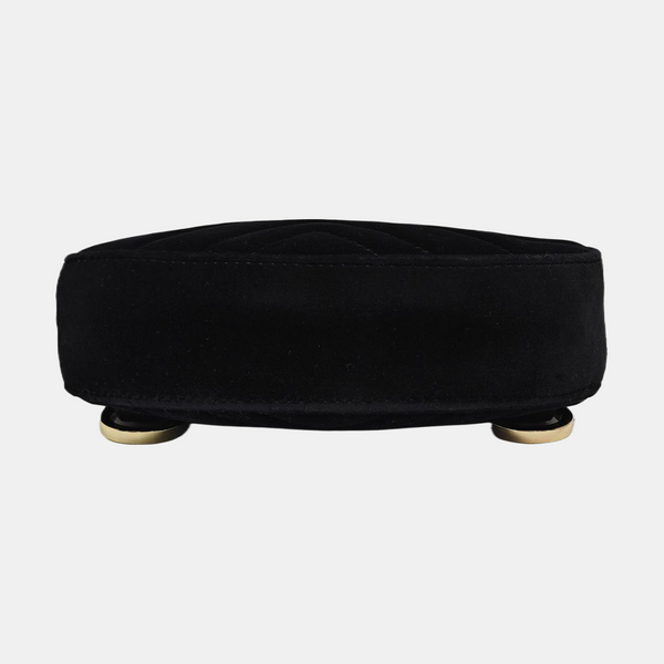 Authenticated pre-owned  GG Marmont Quilted Velvet Black - Belt Bag at Looply