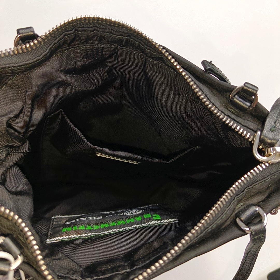 Nylon Black