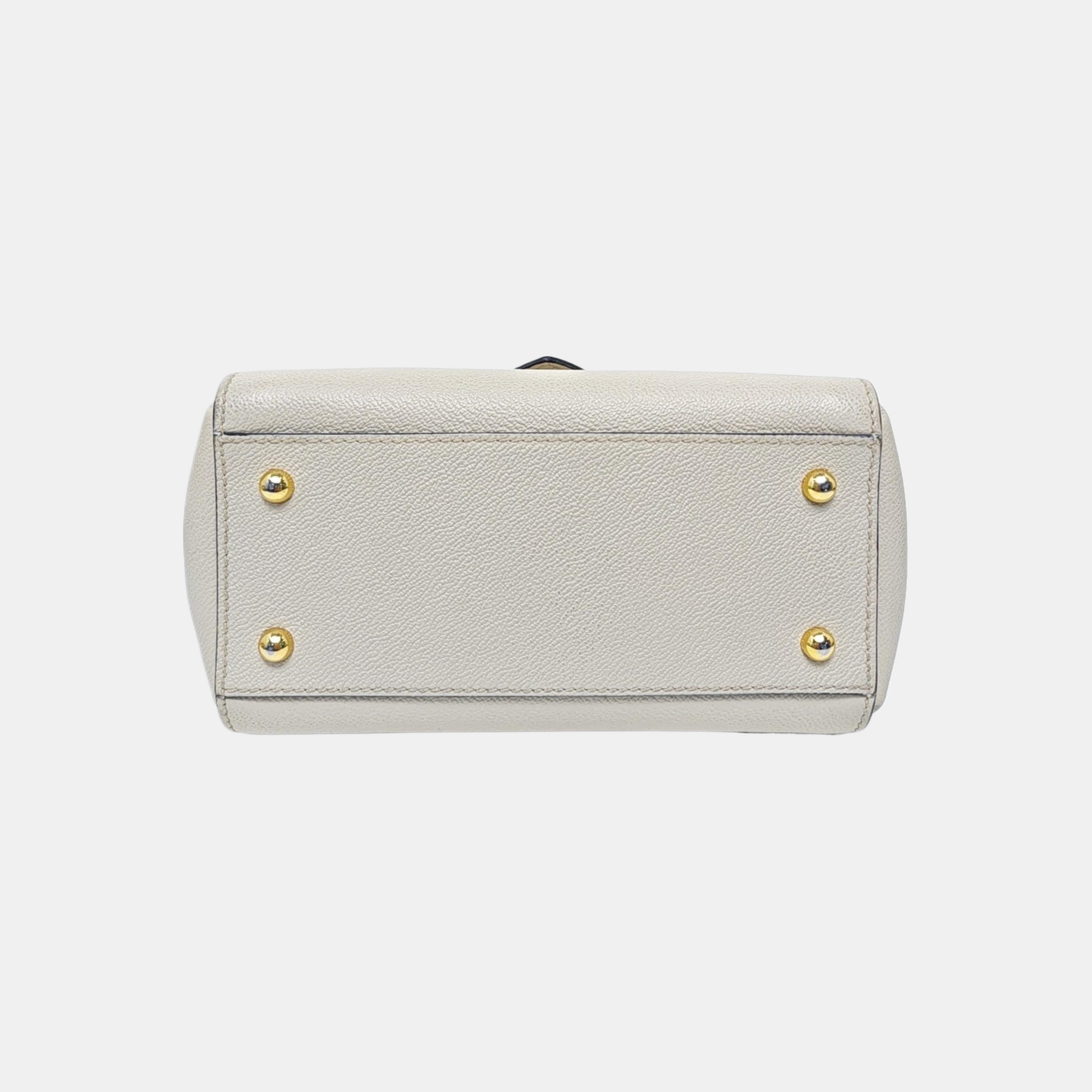 Buckle Calfskin Beige