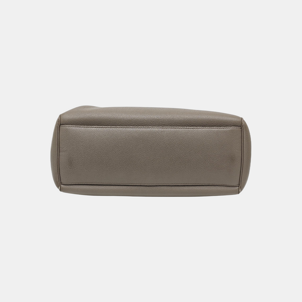 Authenticated pre-owned  16 Medium Calfskin Grey - Shoulder Bag at Looply