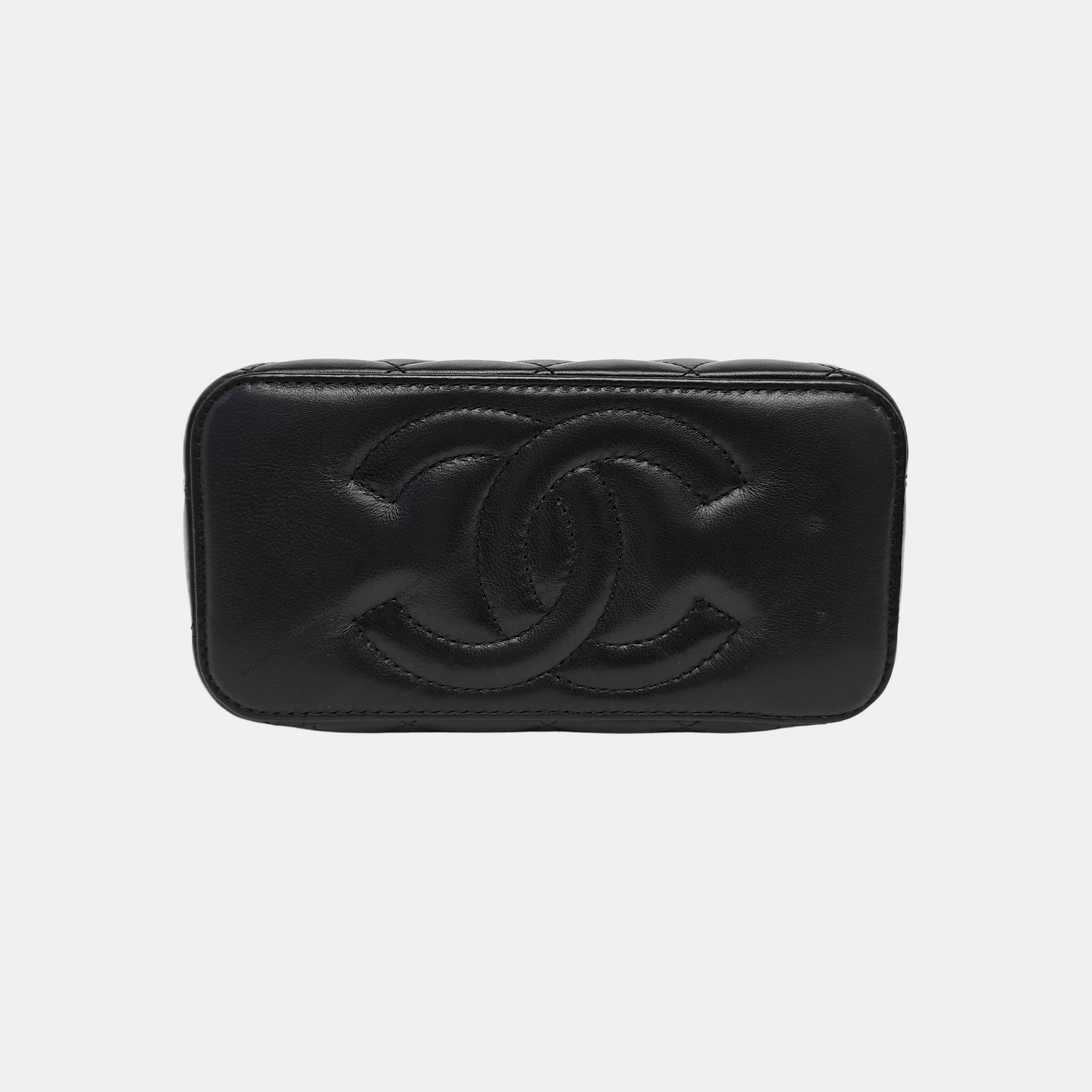 VANITY CASE Medium Quilted Lambskin Black