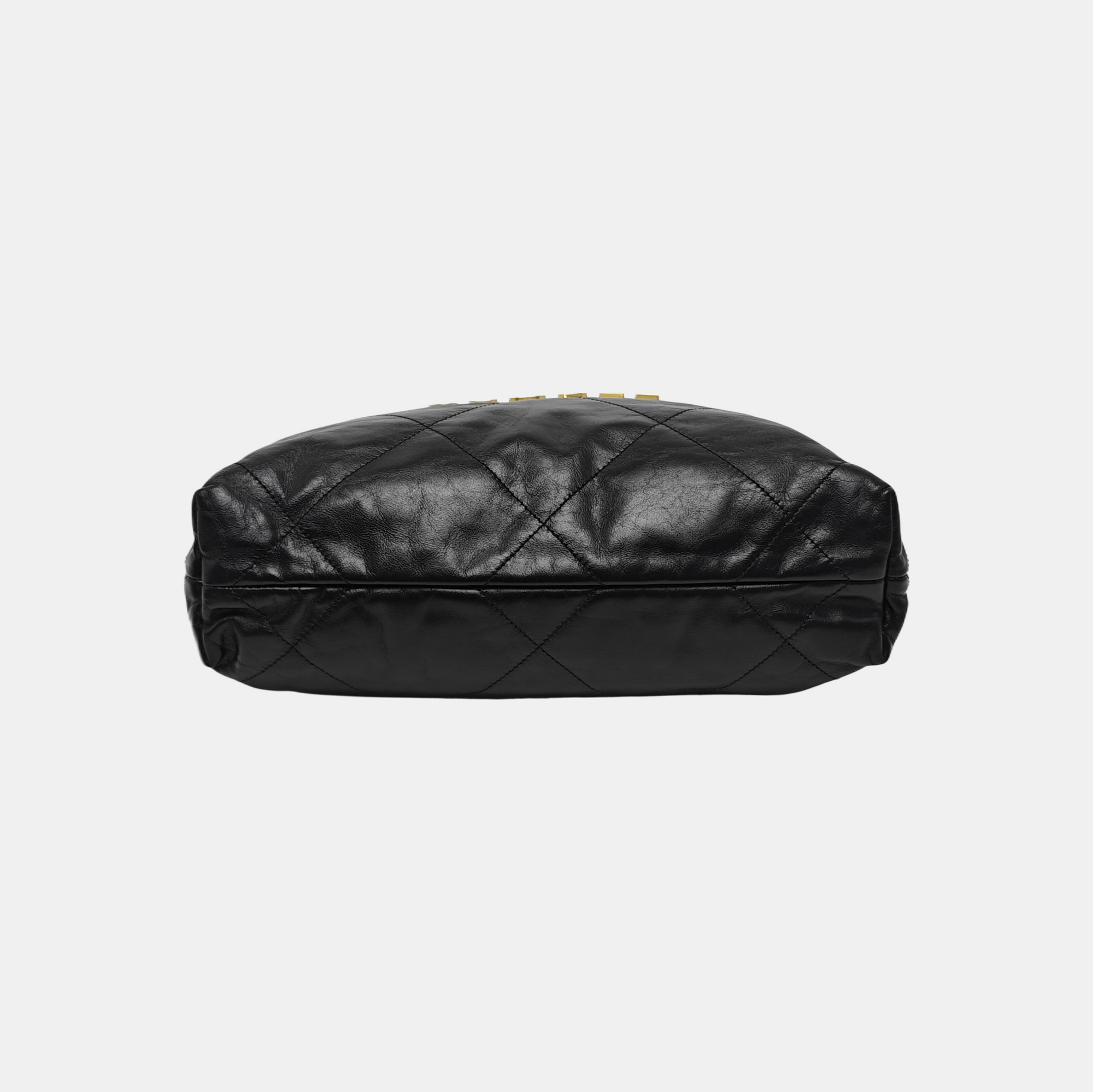 CHANEL 22 Small Quilted Calfskin Black