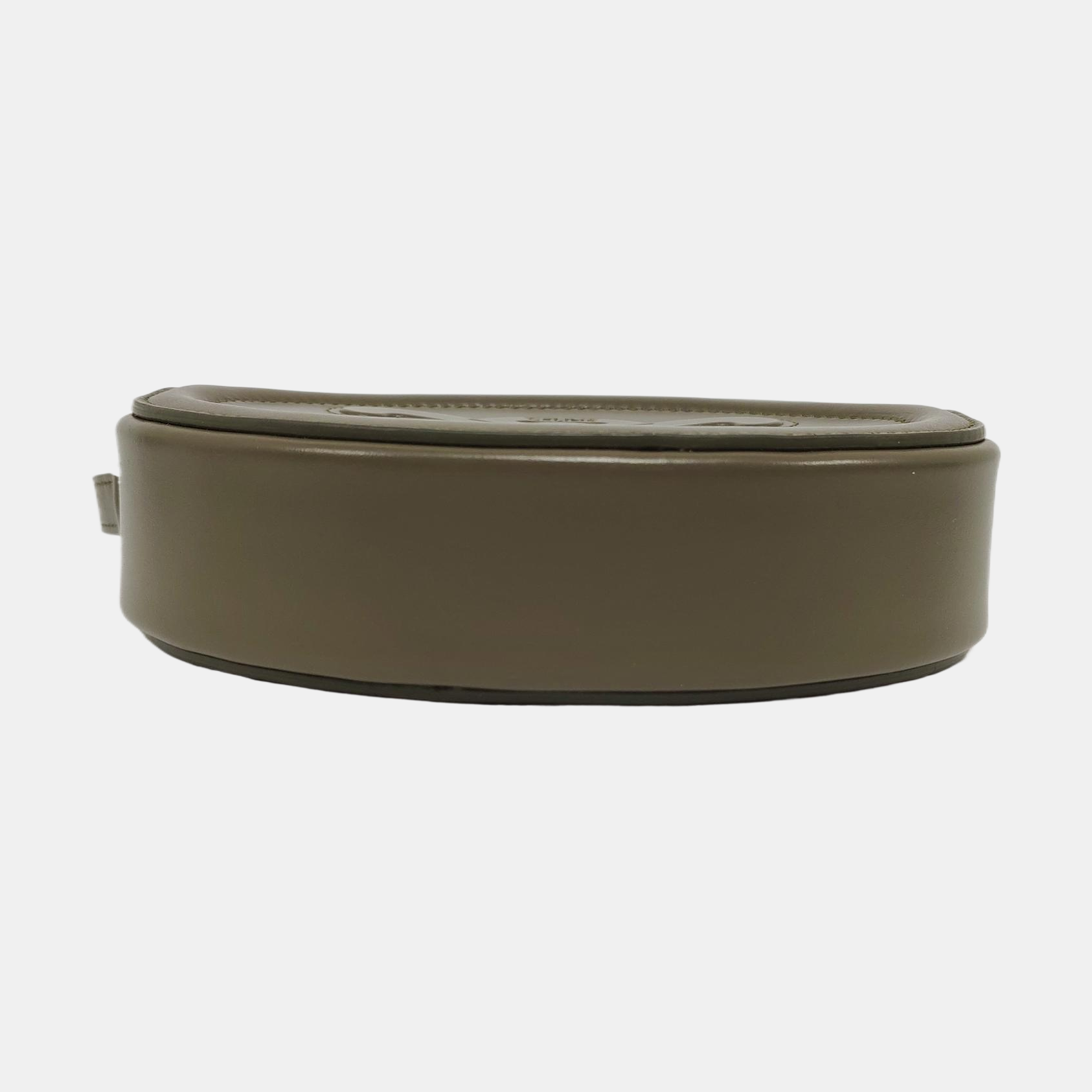 Authenticated pre-owned  TRIOMPHE Calfskin Green - Shoulder Bag at Looply