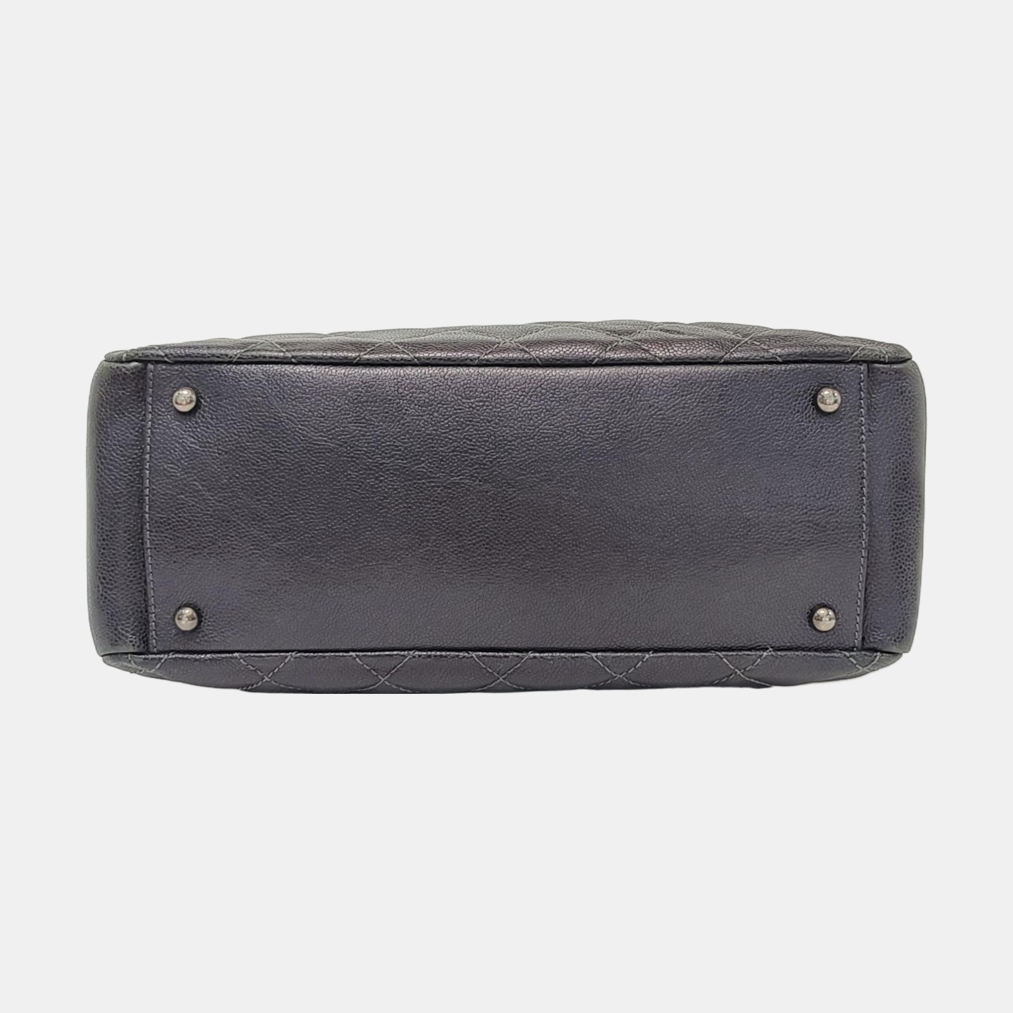 CC TIMELESS SOFT Small Quilted Grained Calfskin Gray