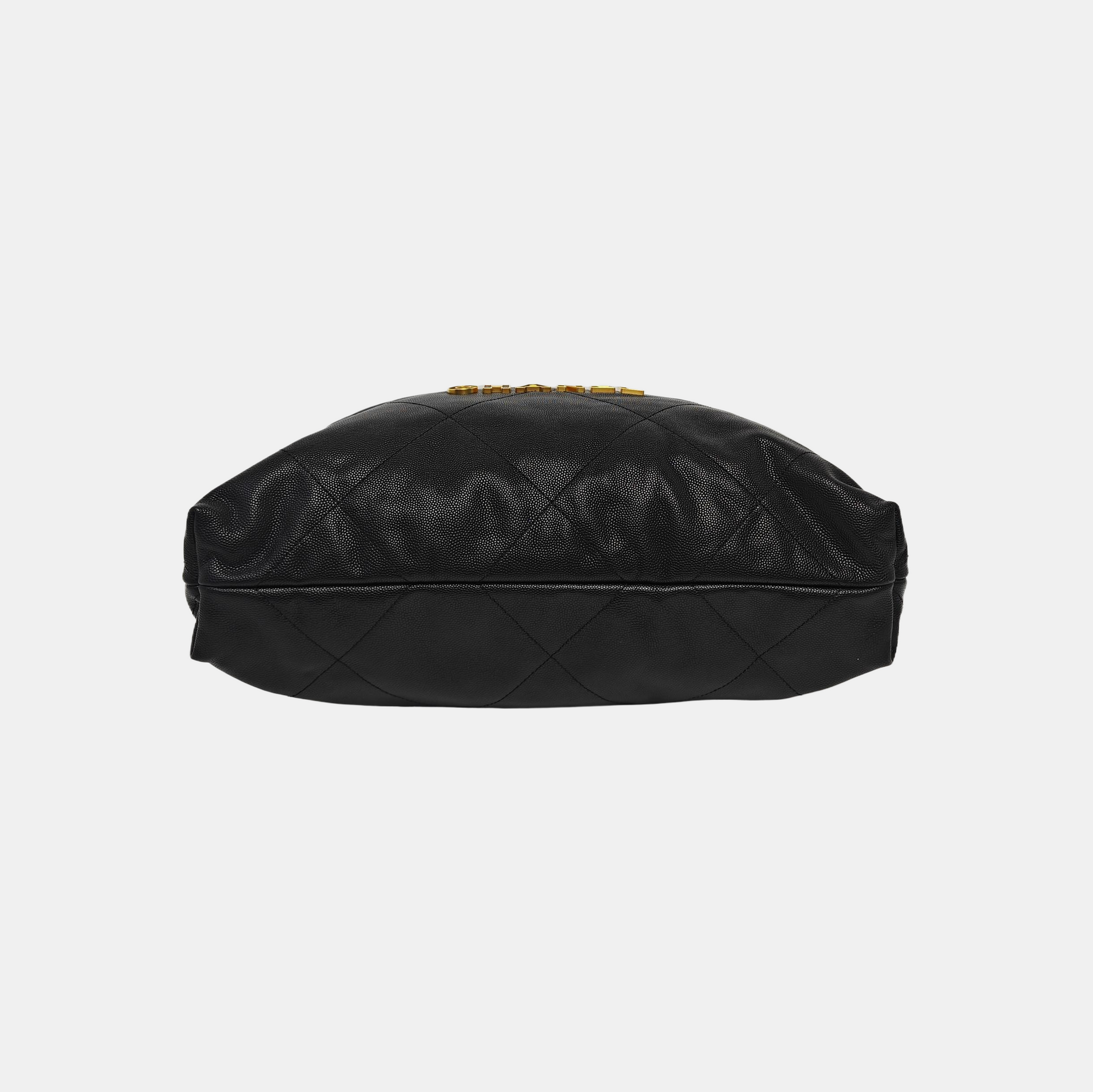 CHANEL 22 Medium Quilted Grained Calfskin Black