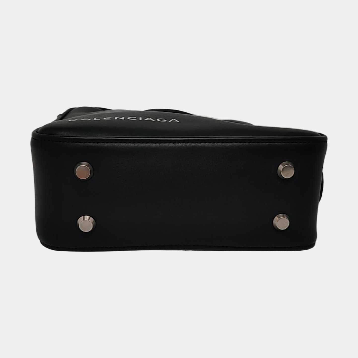 Triangle Small Calfskin Black