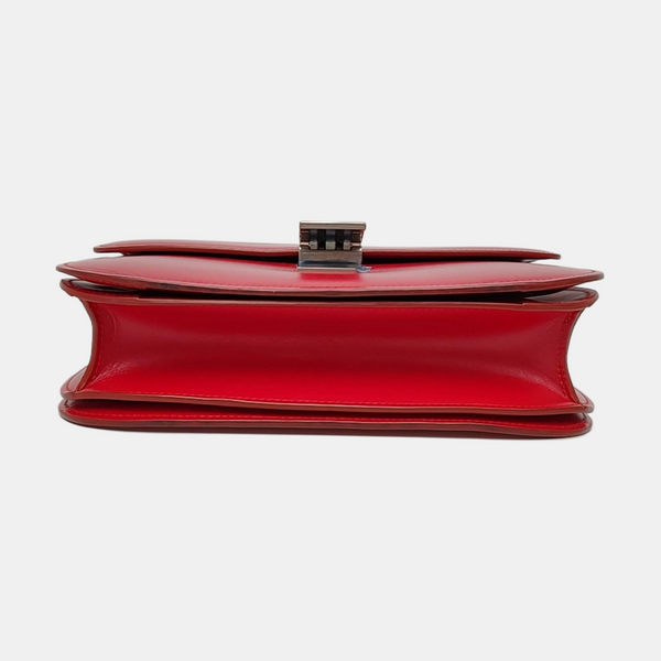 Authenticated pre-owned  CLASSIC BOX Medium Calfskin Red - Shoulder Bag at Looply