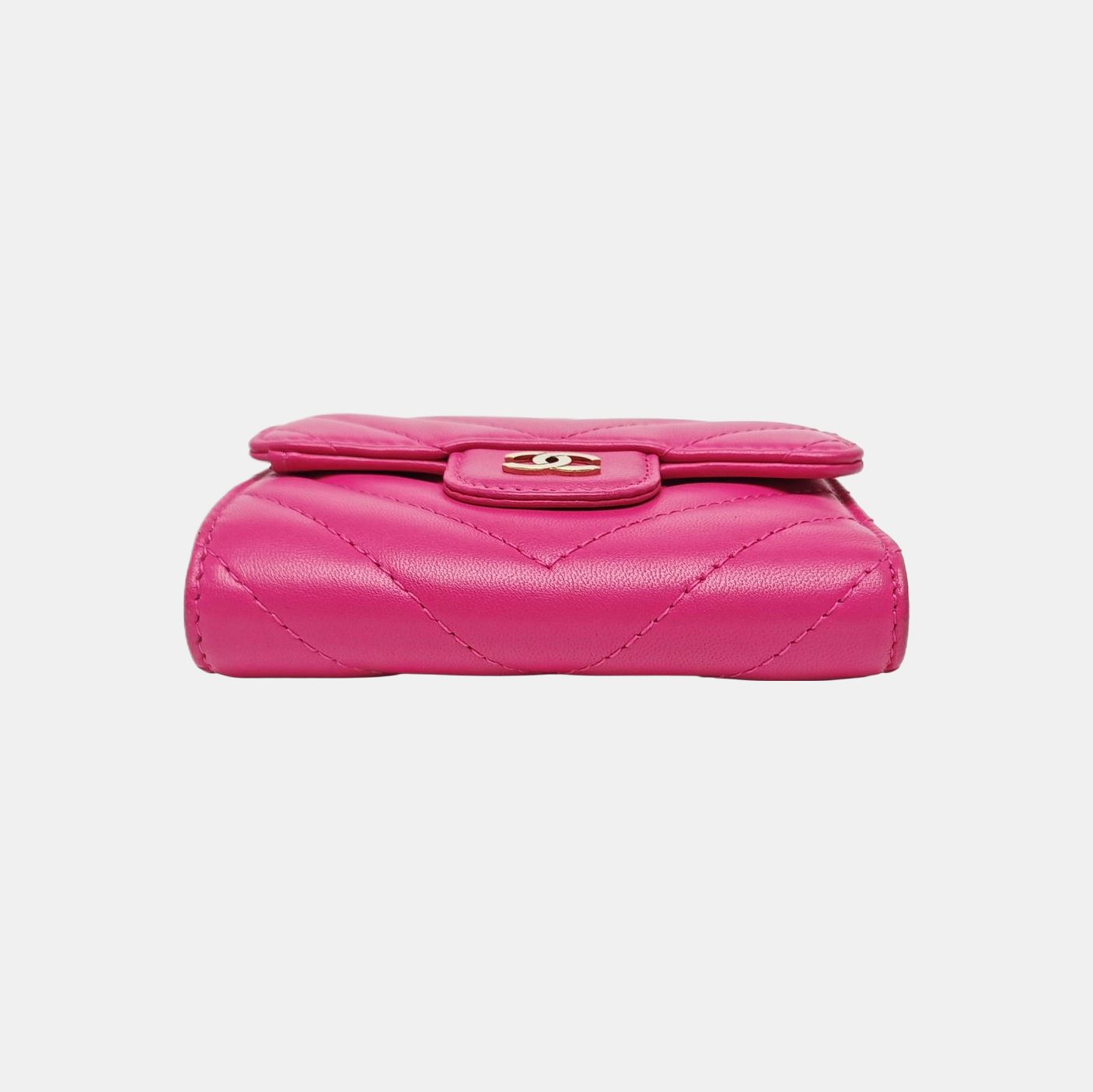 CLASSIC FLAP Chevron Lambskin Red Wallet