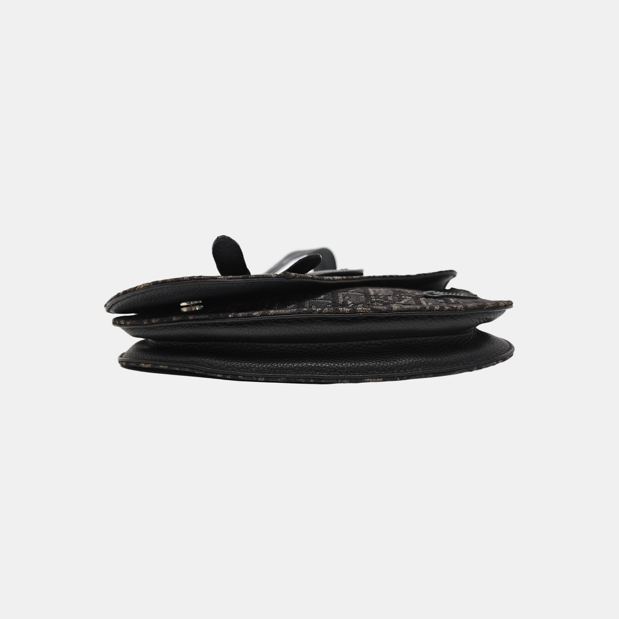Saddle Medium Canvas Gray