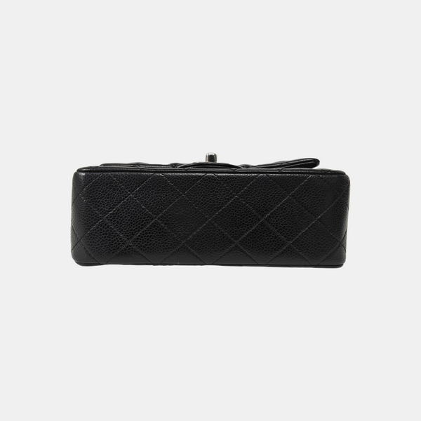 CLASSIC FLAP Mini Quilted Grained Calfskin Black