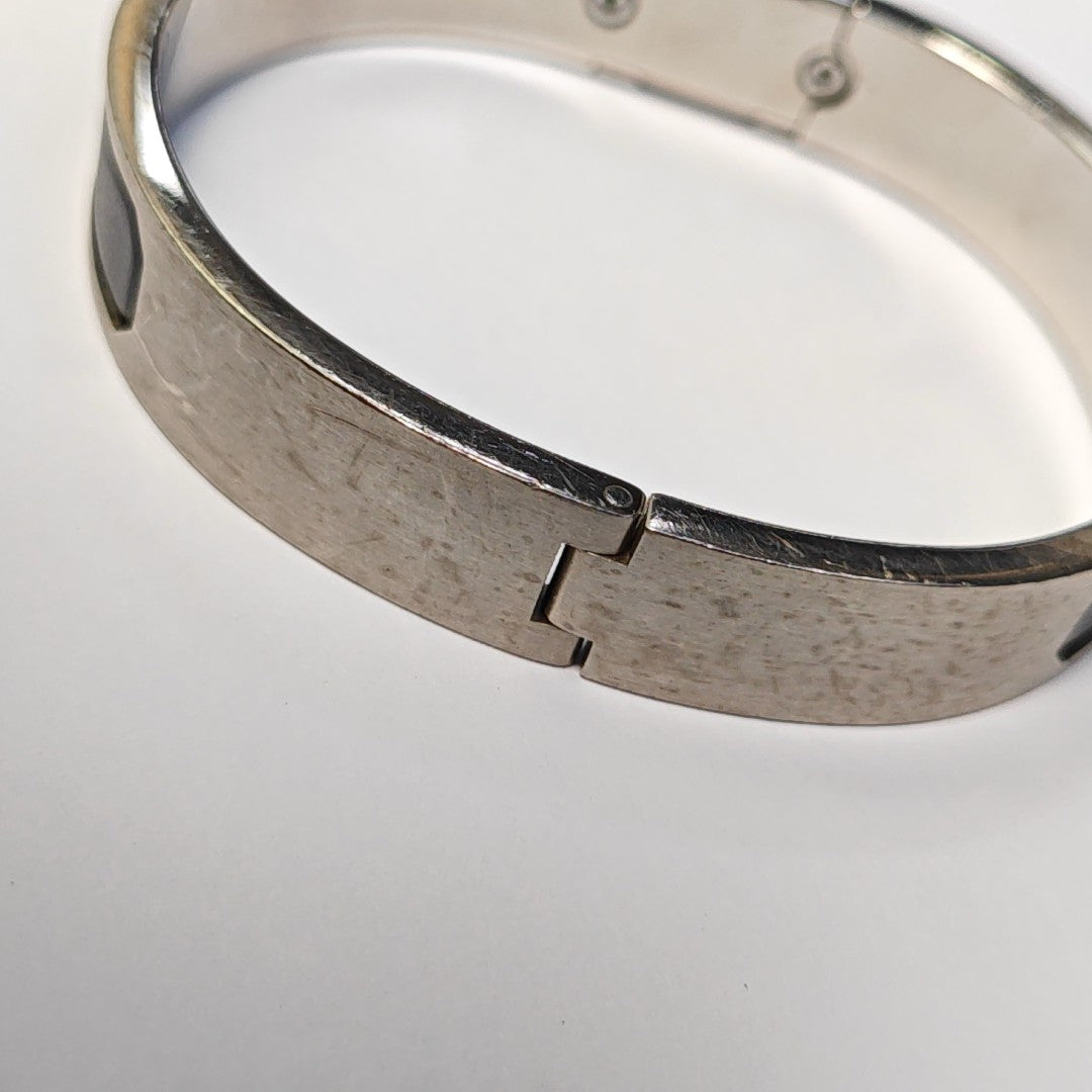 Super H Metal Silver Bangle