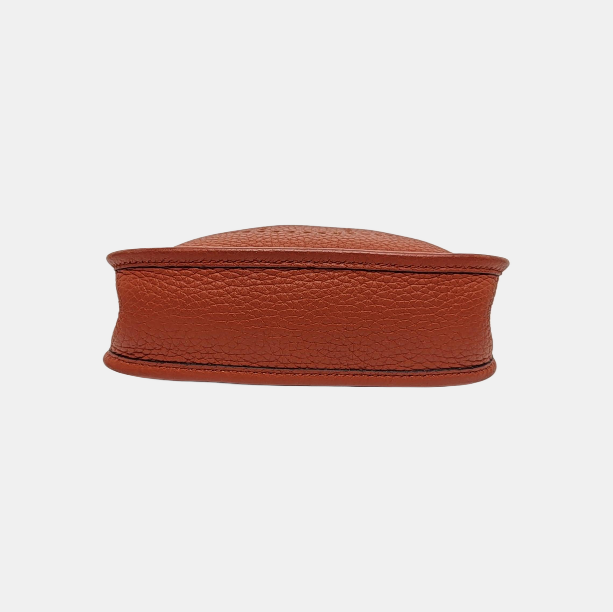 Evelyne 17 Clemence Red