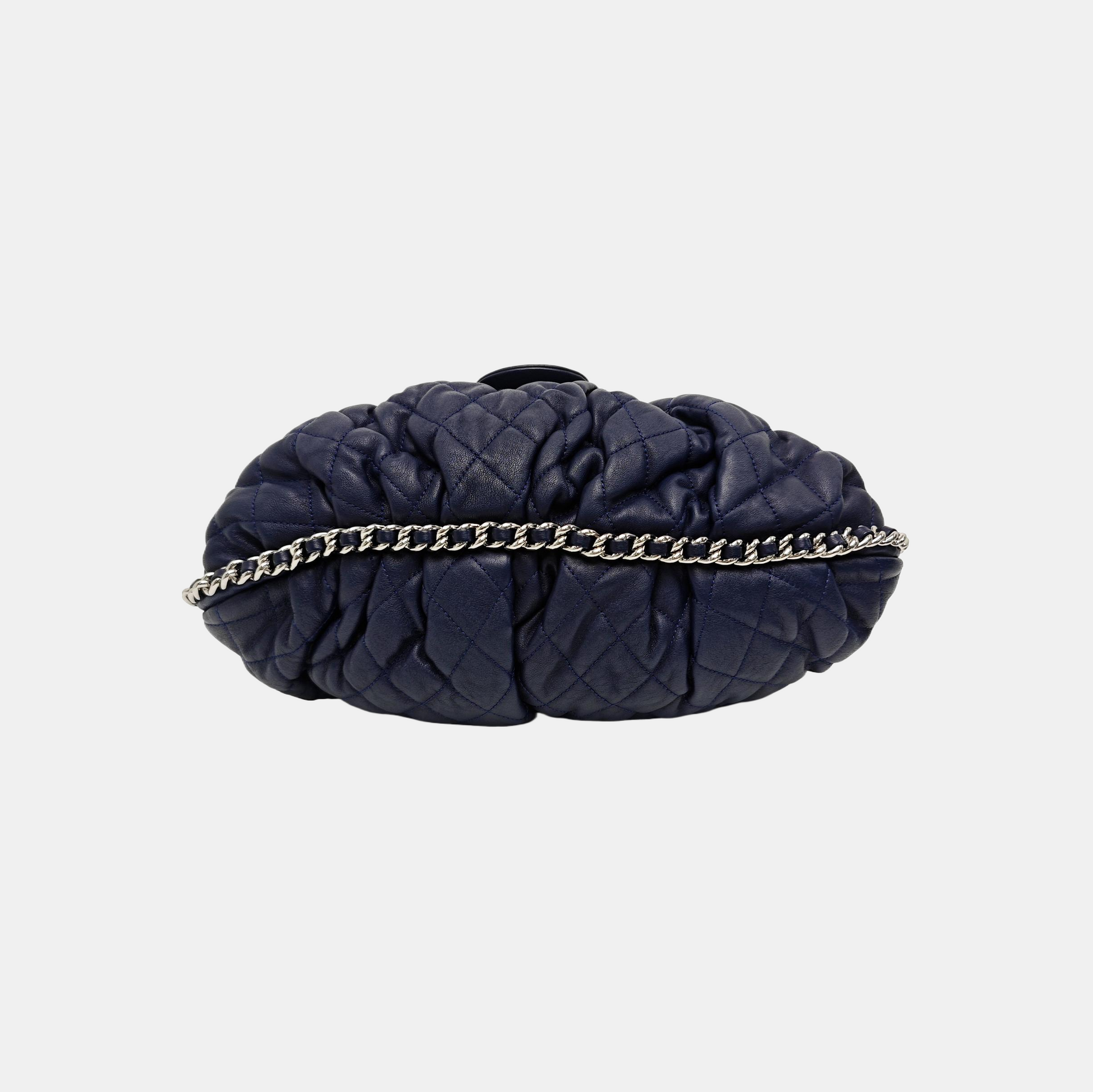 Around Chain Quilted Calfskin Blue