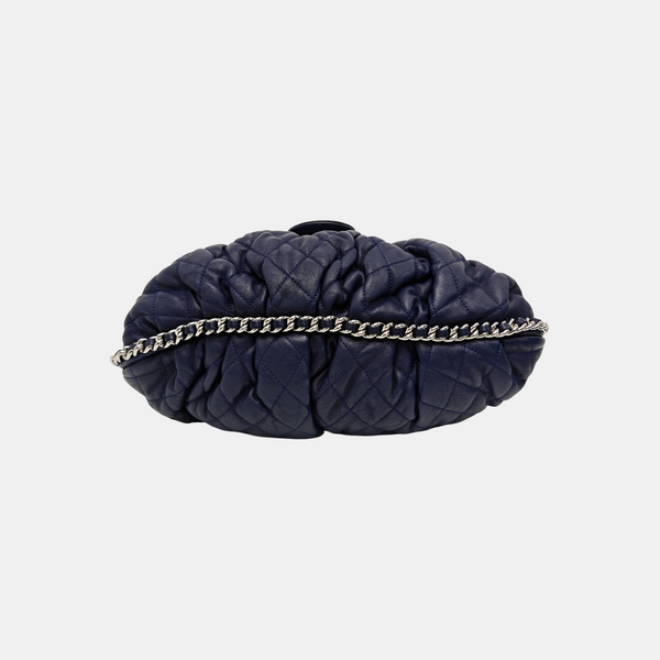 Around Chain Quilted Calfskin Blue