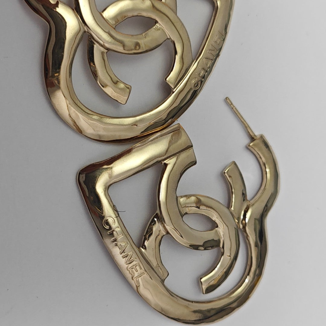 Metal Gold Stud Earrings