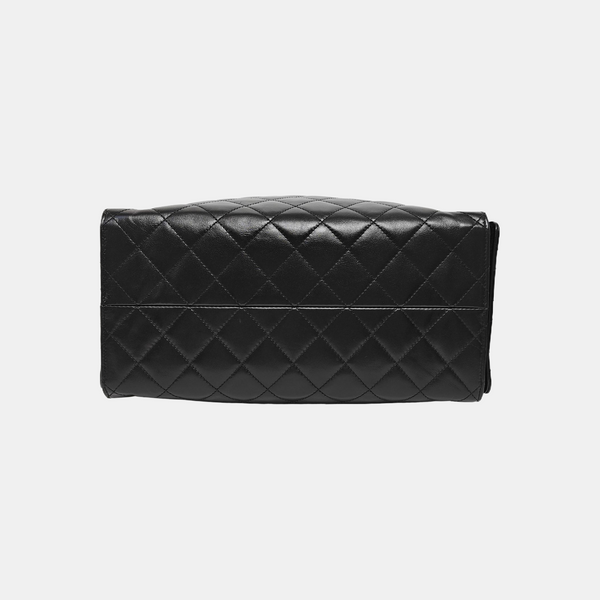 CHANEL 25 Medium Quilted Calfskin Black