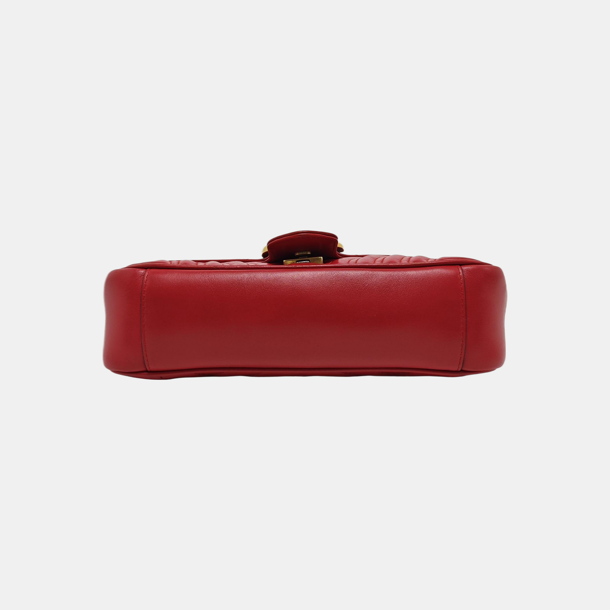 GG Marmont Mediana Piel Acolchada Roja