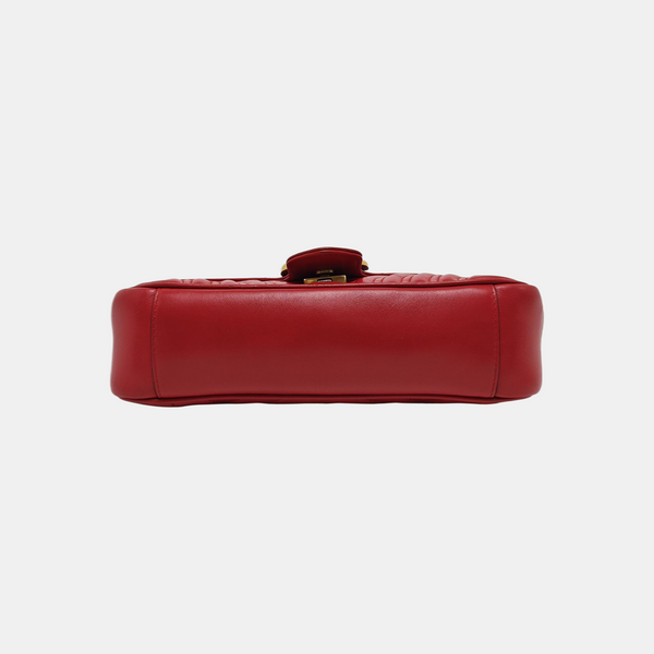 GG Marmont Mediana Piel Acolchada Roja