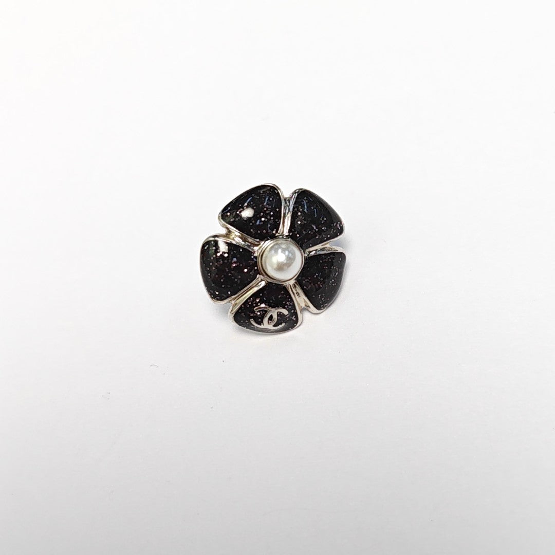 Metal Black Stud Earrings