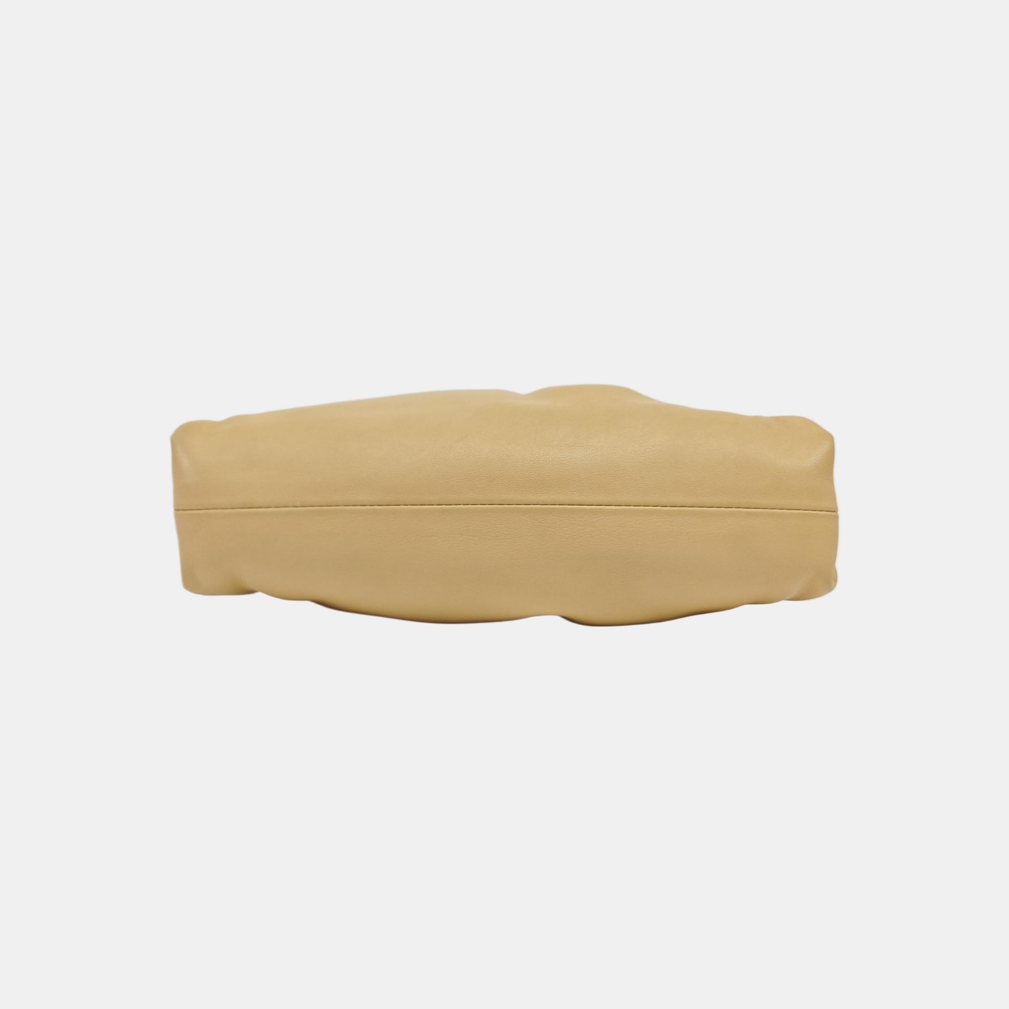 The Pouch Mini Lambskin Beige
