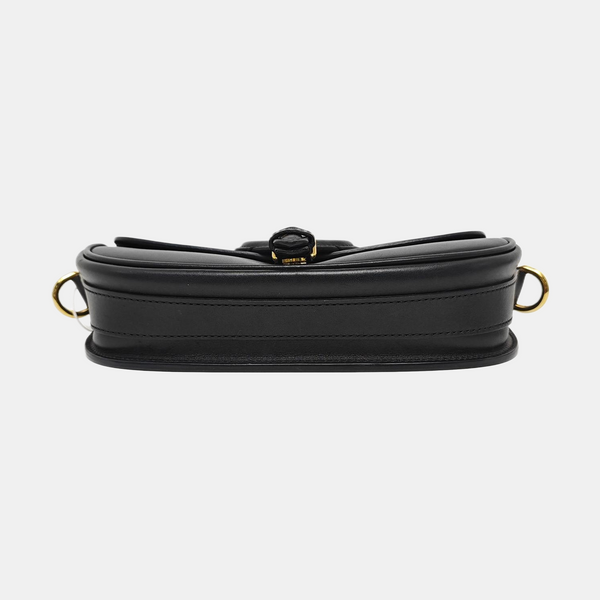 Authenticated pre-owned  Bobby Calfskin Black - Shoulder Bag at Looply