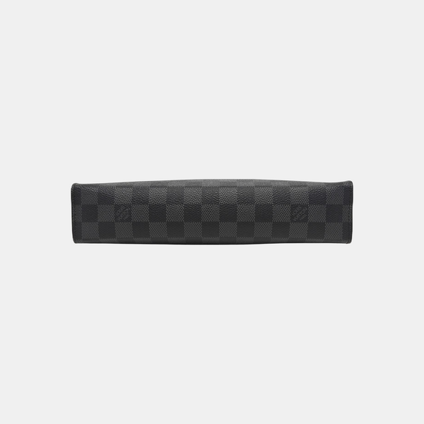 Pochette Voyag MM Damier Graphite Coated Canvas Gray