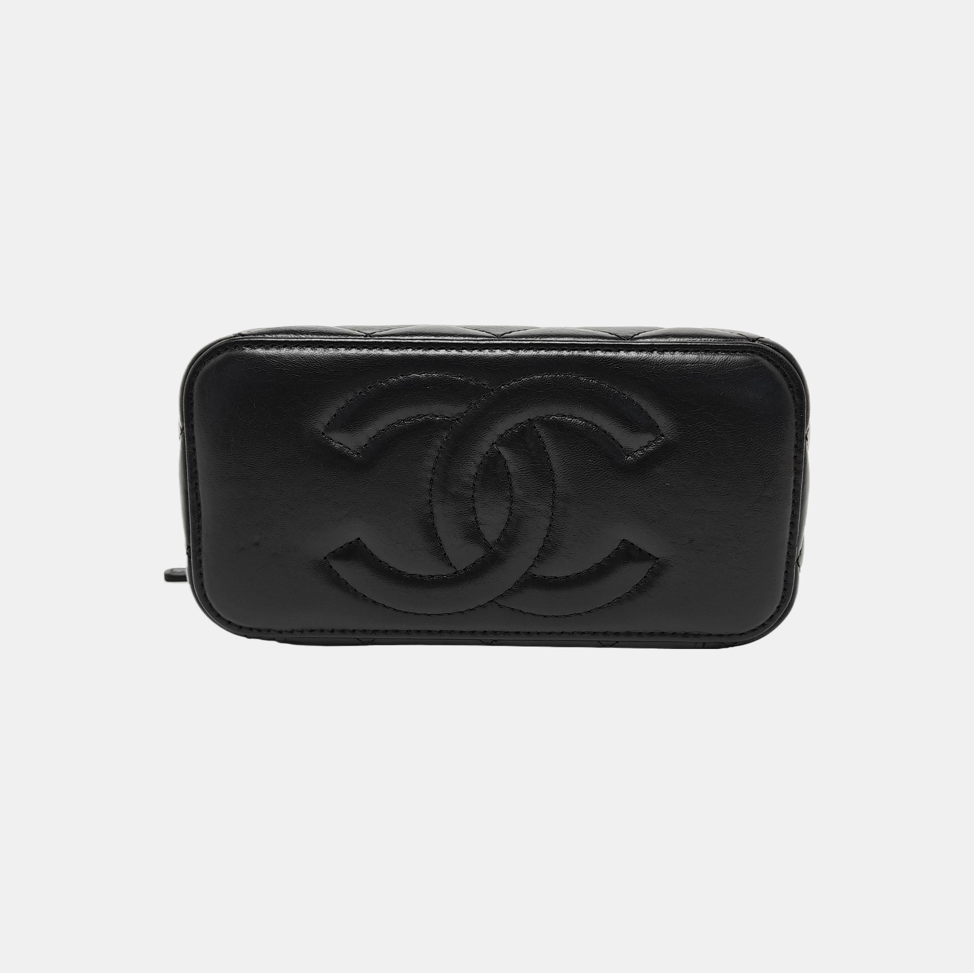 VANITY CASE Small Quilted Lambskin Black