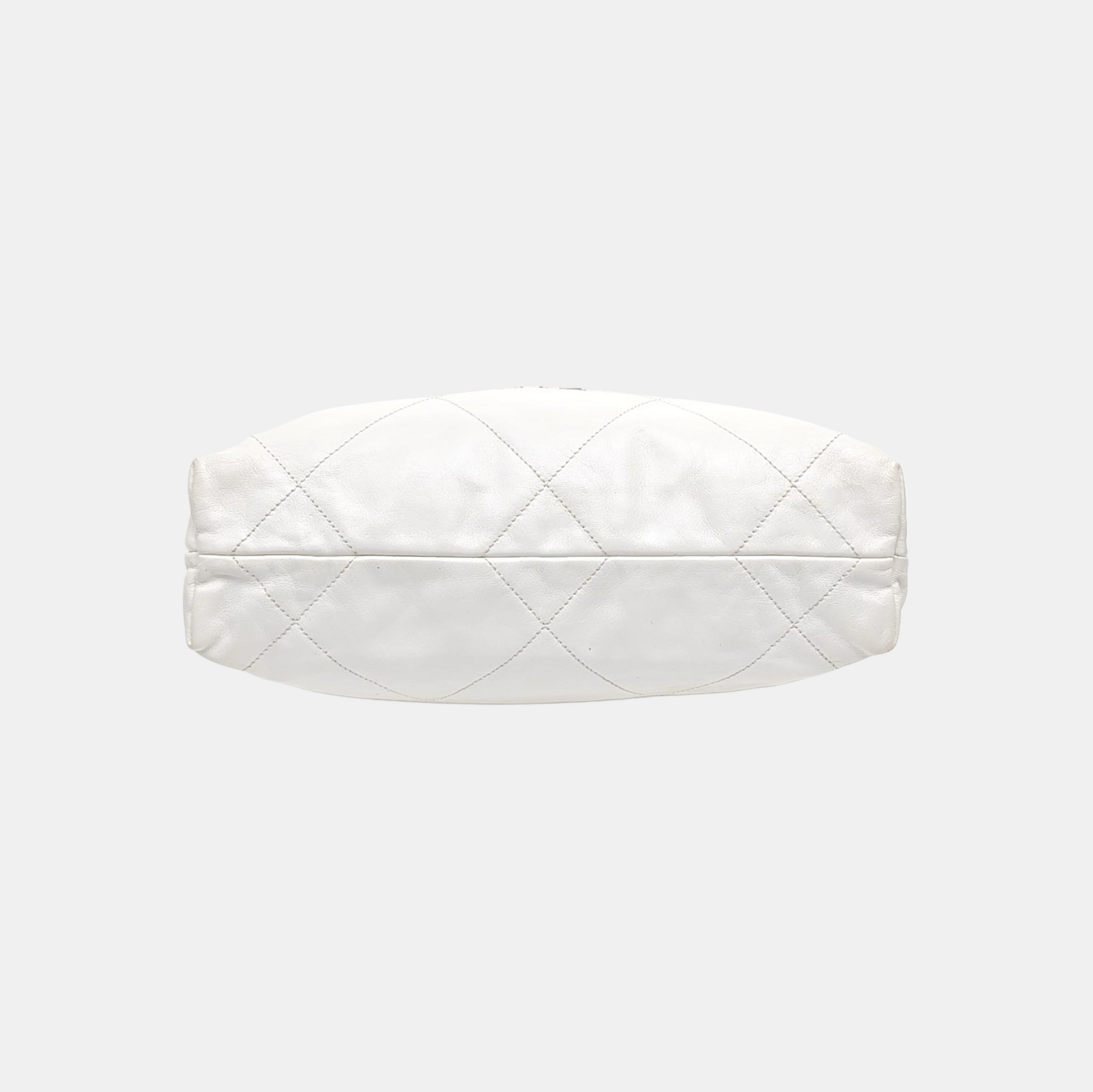 CHANEL 22 Small Quilted Calfskin White