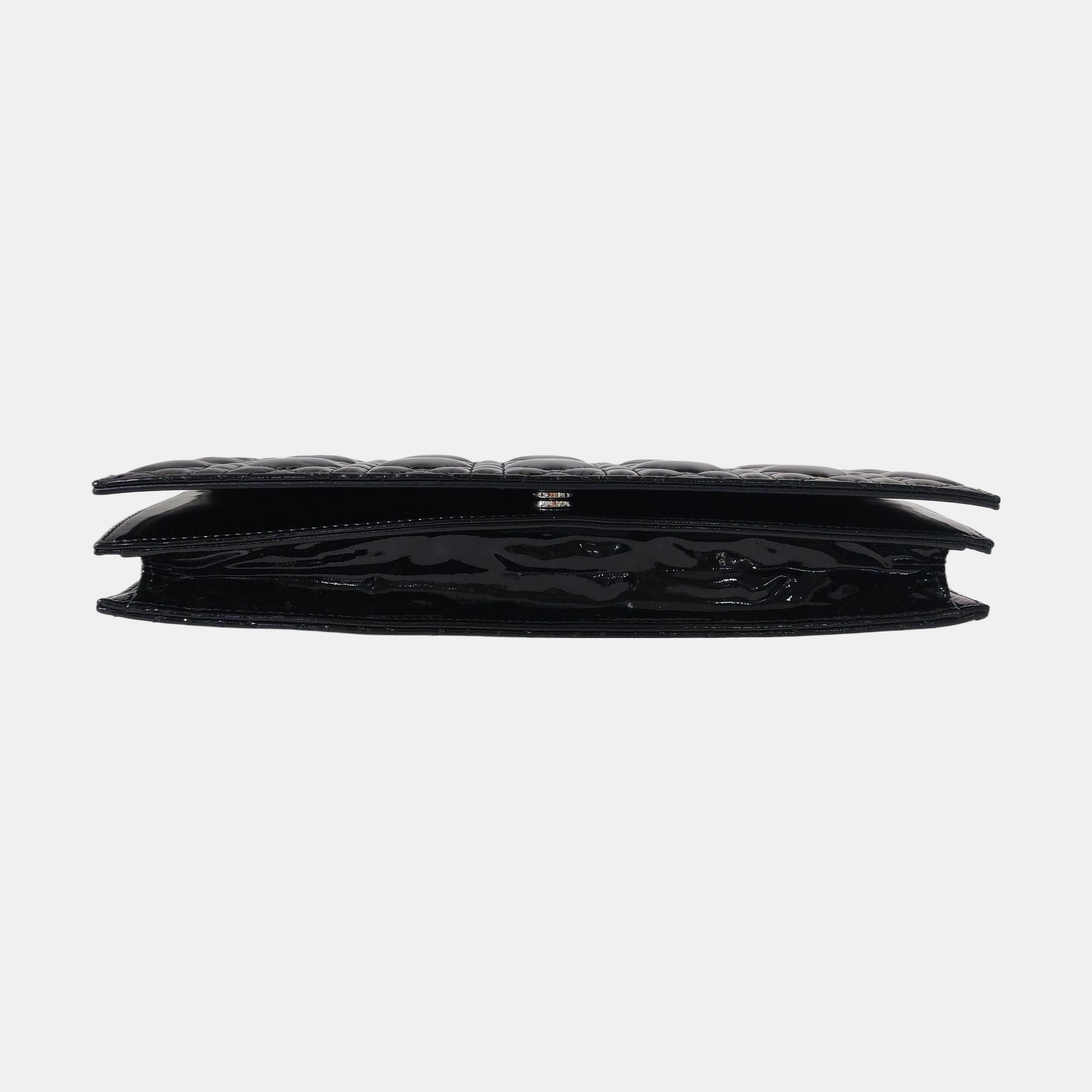 Lady Dior Medium Cannage Calfskin Black