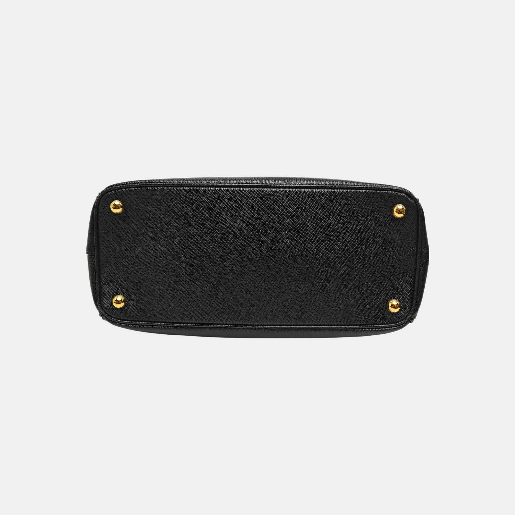 Galleria Medium Saffiano Calfskin Black