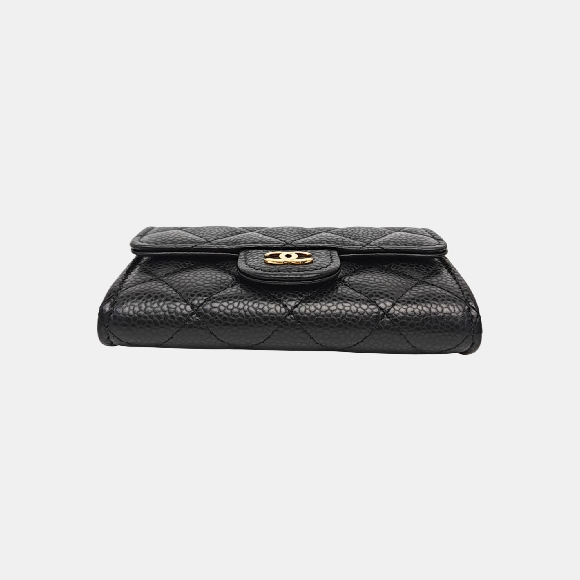 CLASSIC FLAP Quilted Grained Calfskin Black Card Holder
