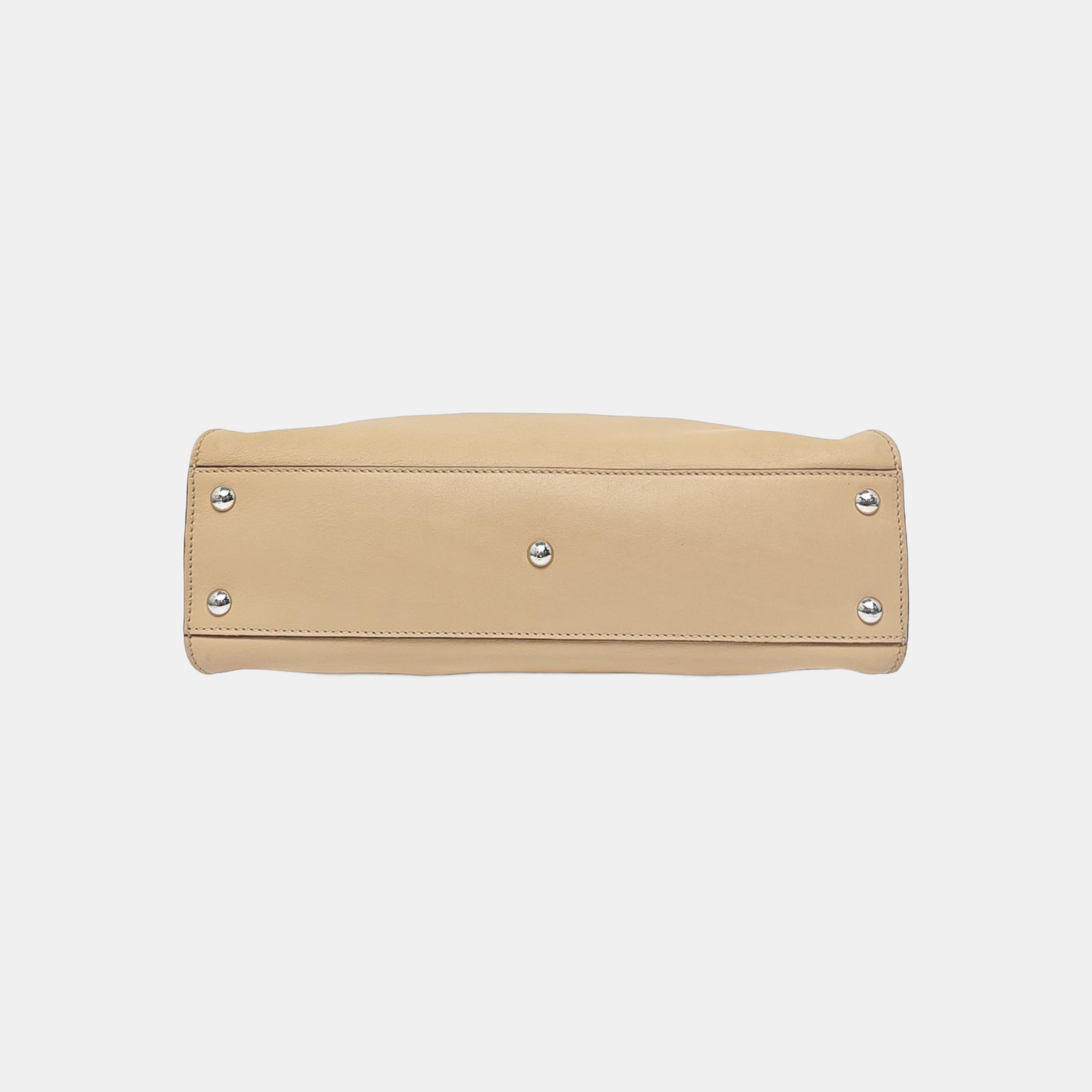 Peekaboo Medium Calfskin Beige