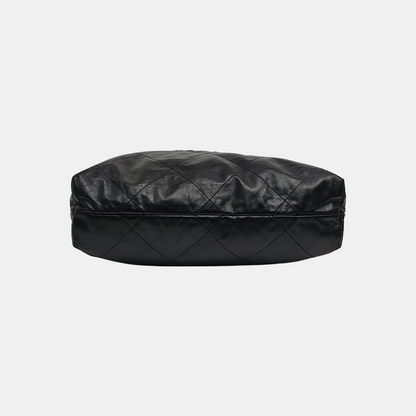 CHANEL 22 Medium Quilted Calfskin Black