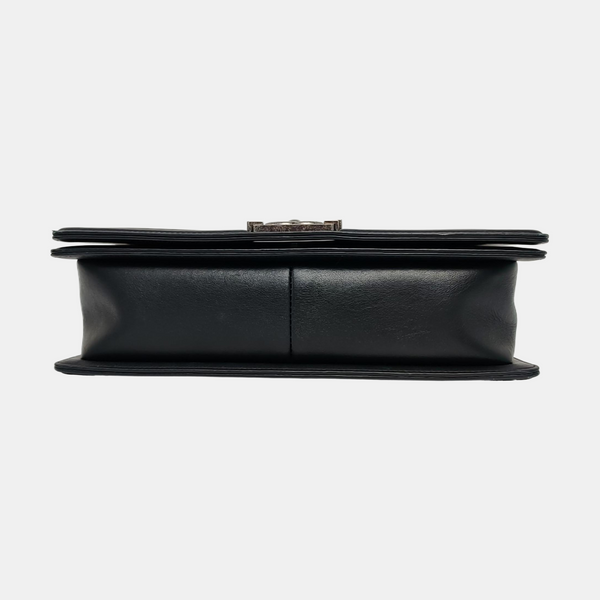 BOY CHANEL Large Chevron, Quilted Calfskin Black