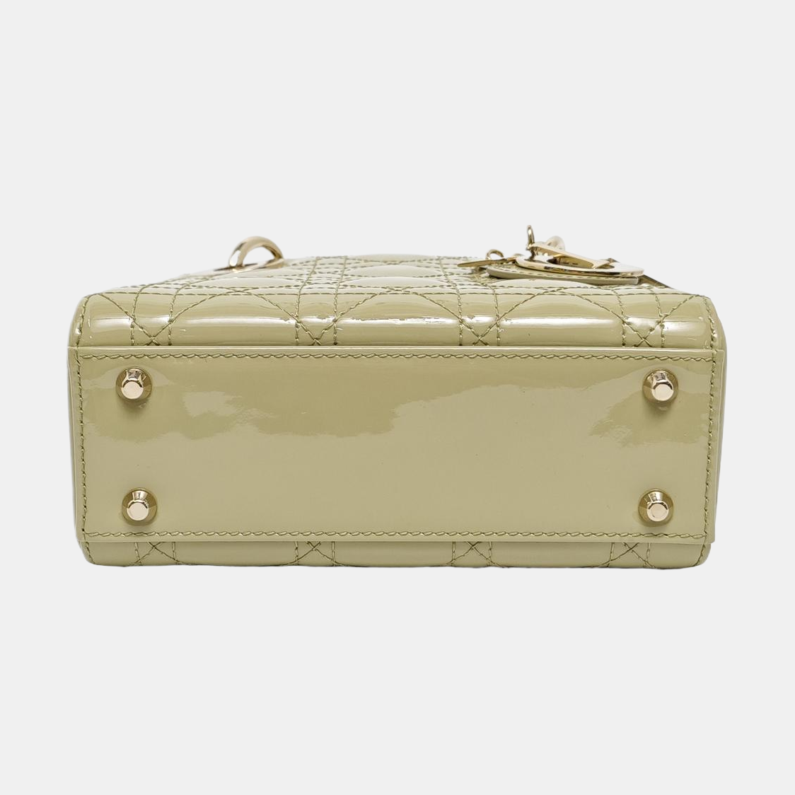 Authenticated pre-owned  Lady Dior Cannage Patent Leather Green - Shoulder Bag at Looply