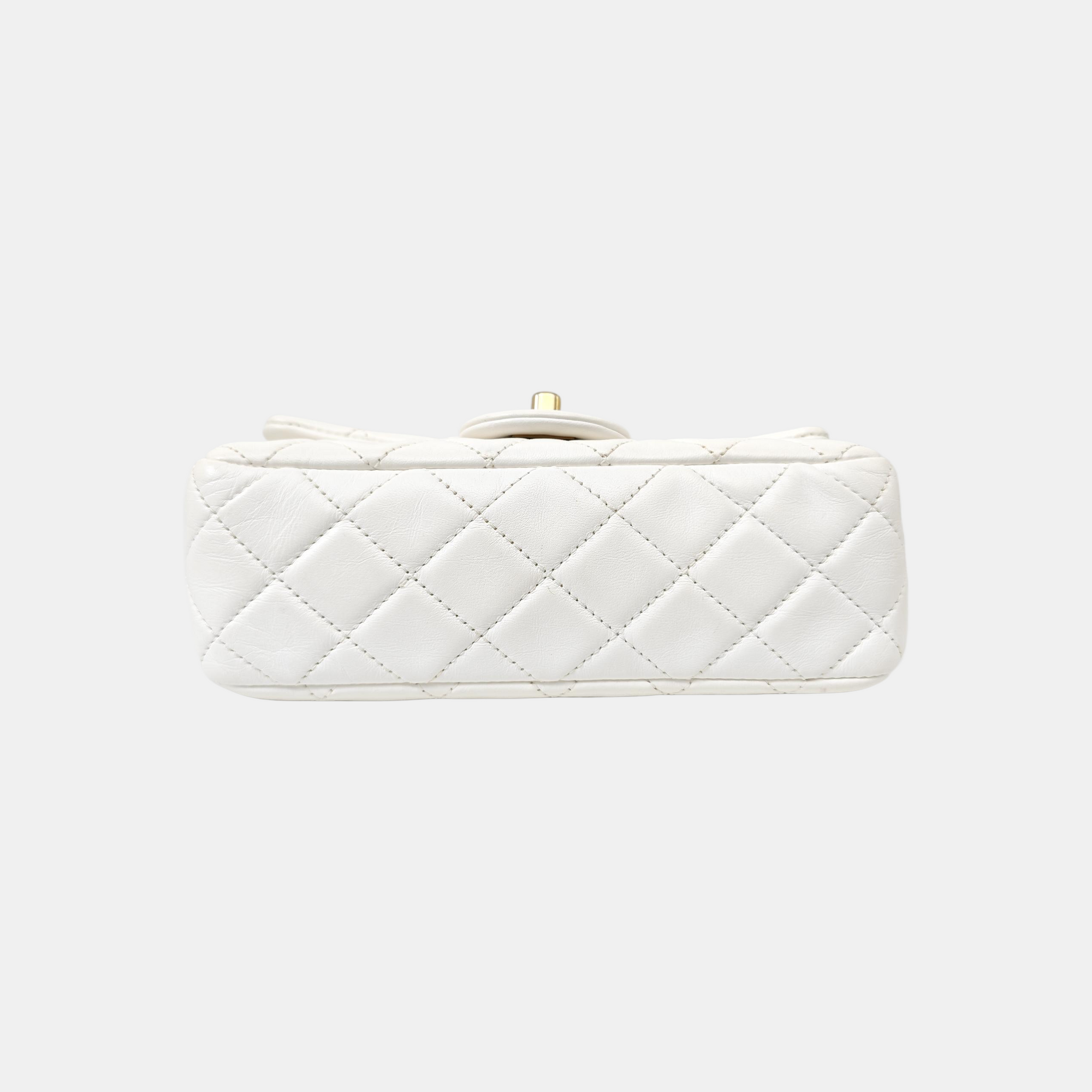 CLASSIC FLAP Mini Quilted Lambskin White