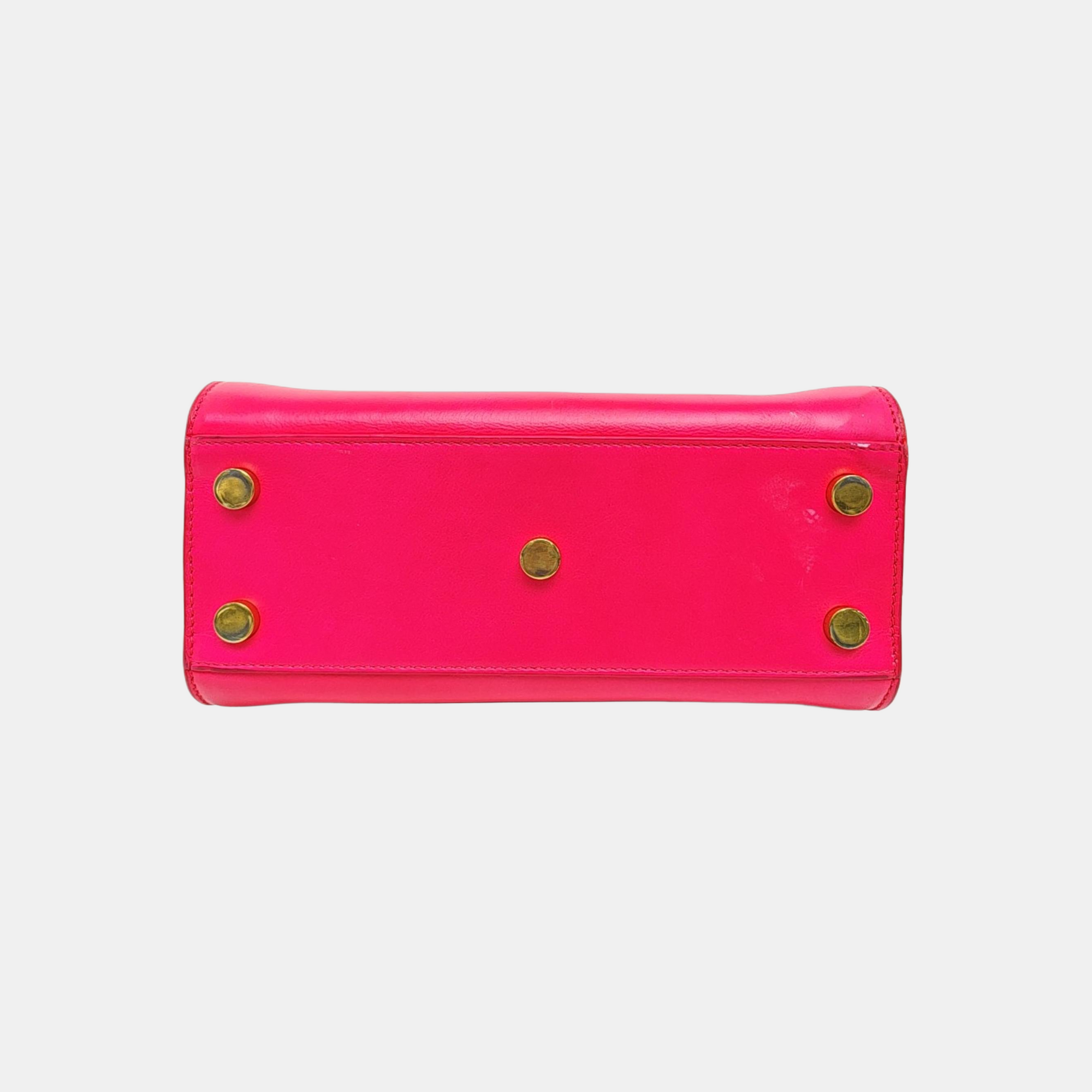 SAC DE JOUR Nano Calfskin Pink