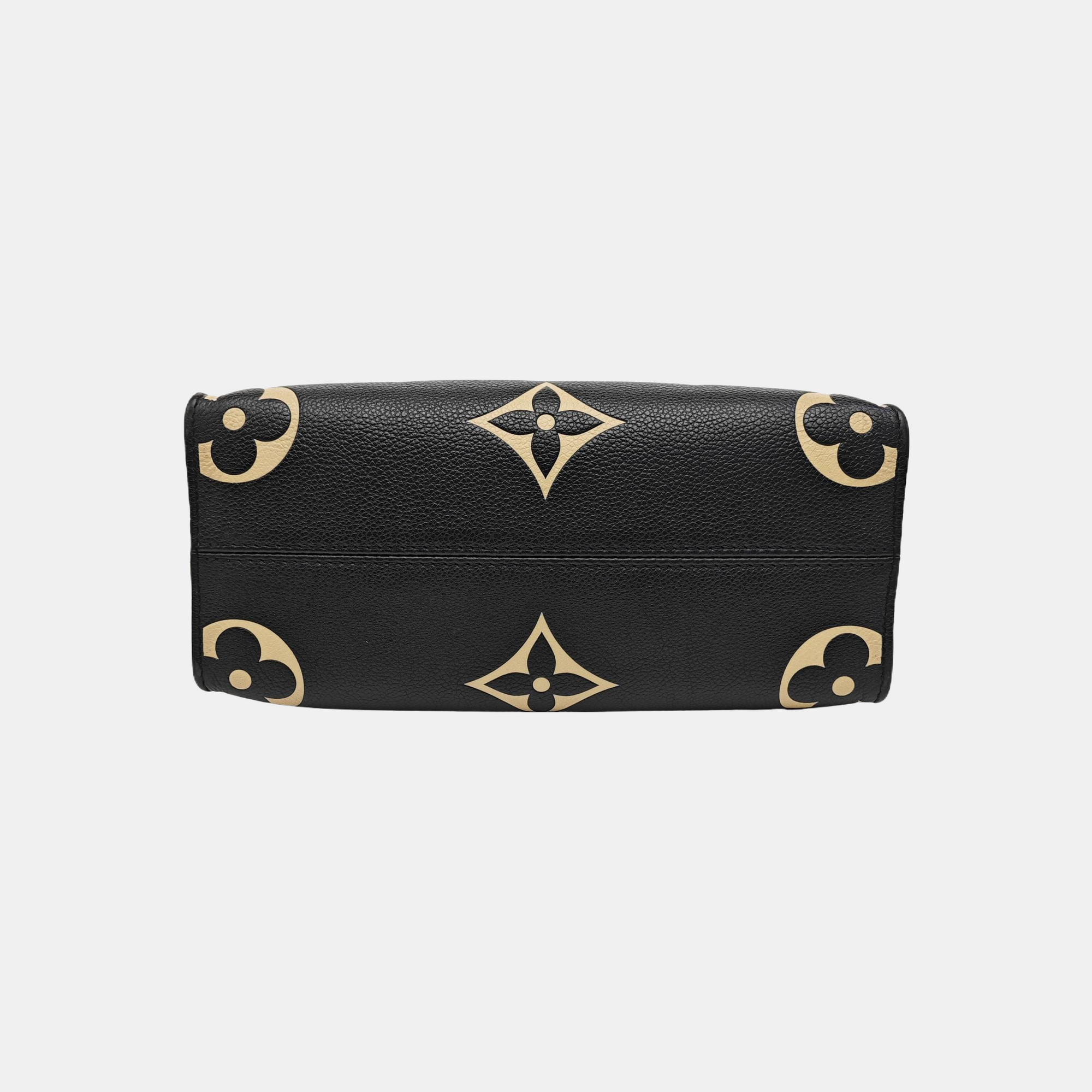 ONTHEGO PM Calfskin Black