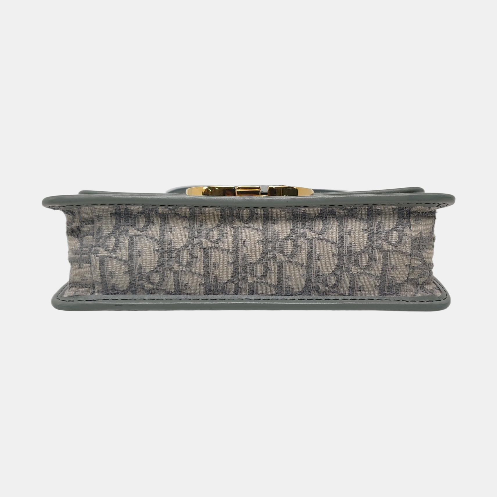 30 Montaigne Oblique Canvas Gray